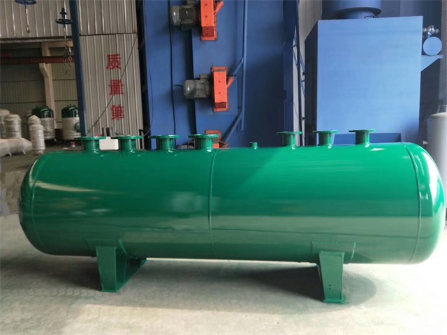 讷河讷河讷河蒸汽分气缸